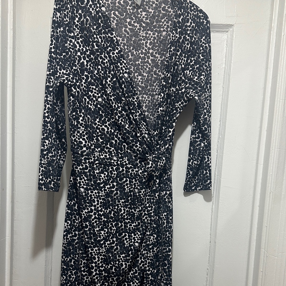 H&M Monochrome Long Sleeve Dress